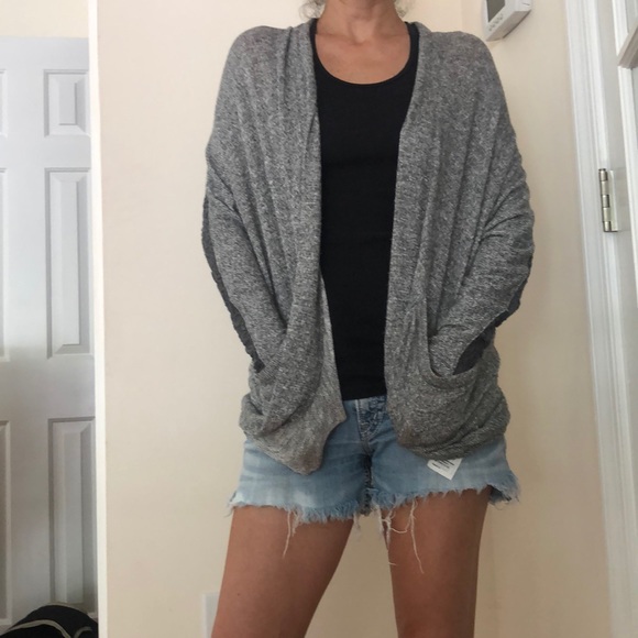 Silvery gray cardigan - Picture 2 of 5